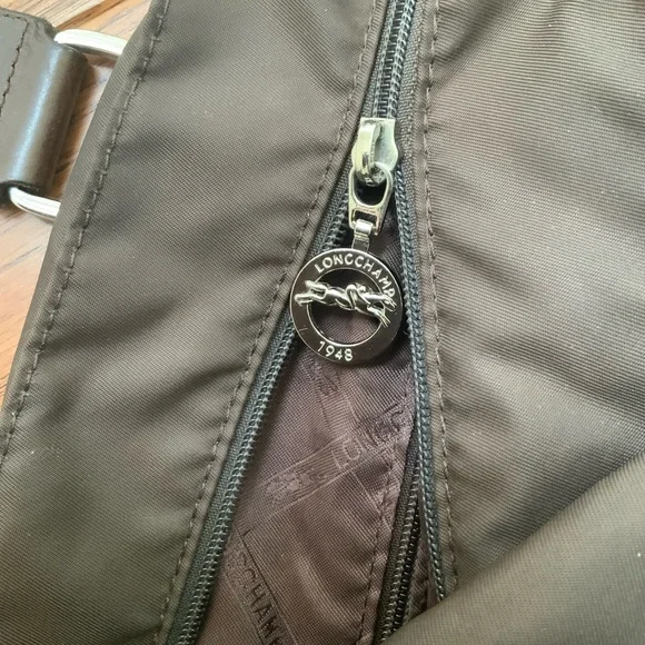 Longchamp Brown Nylon Tote with Brown Leather Square Label - Picture 8 of 10